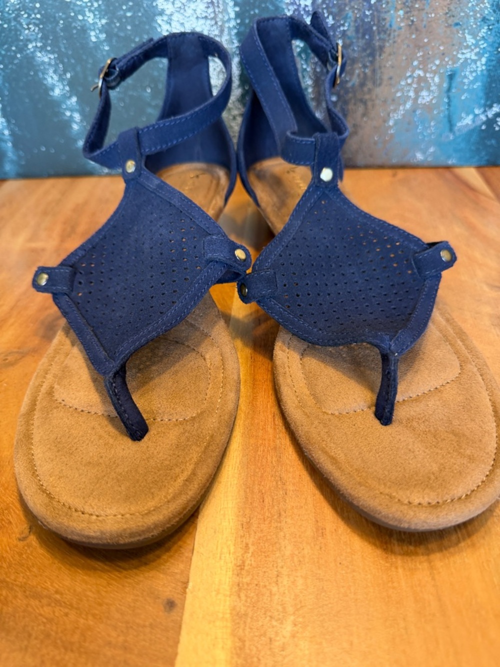 Koolaburra By UGG Coastal Chic Navy Leather Cork Wedge Sandals (EUC) - Picture 14 of 14